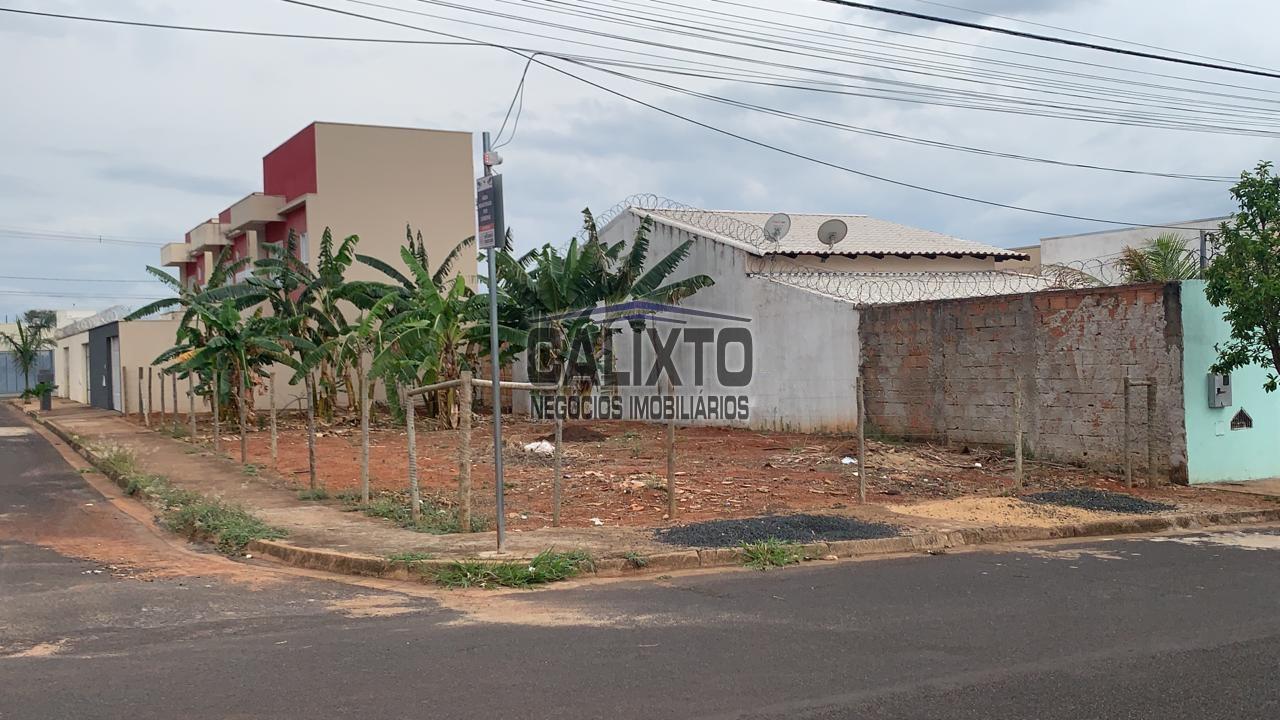 TERRENO BAIRRO JARDIM IPANEMA