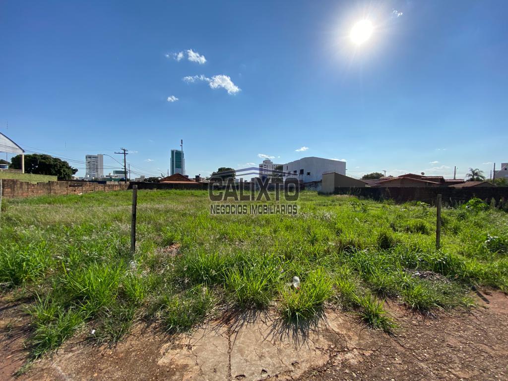 TERRENO BAIRRO  TIBERY
