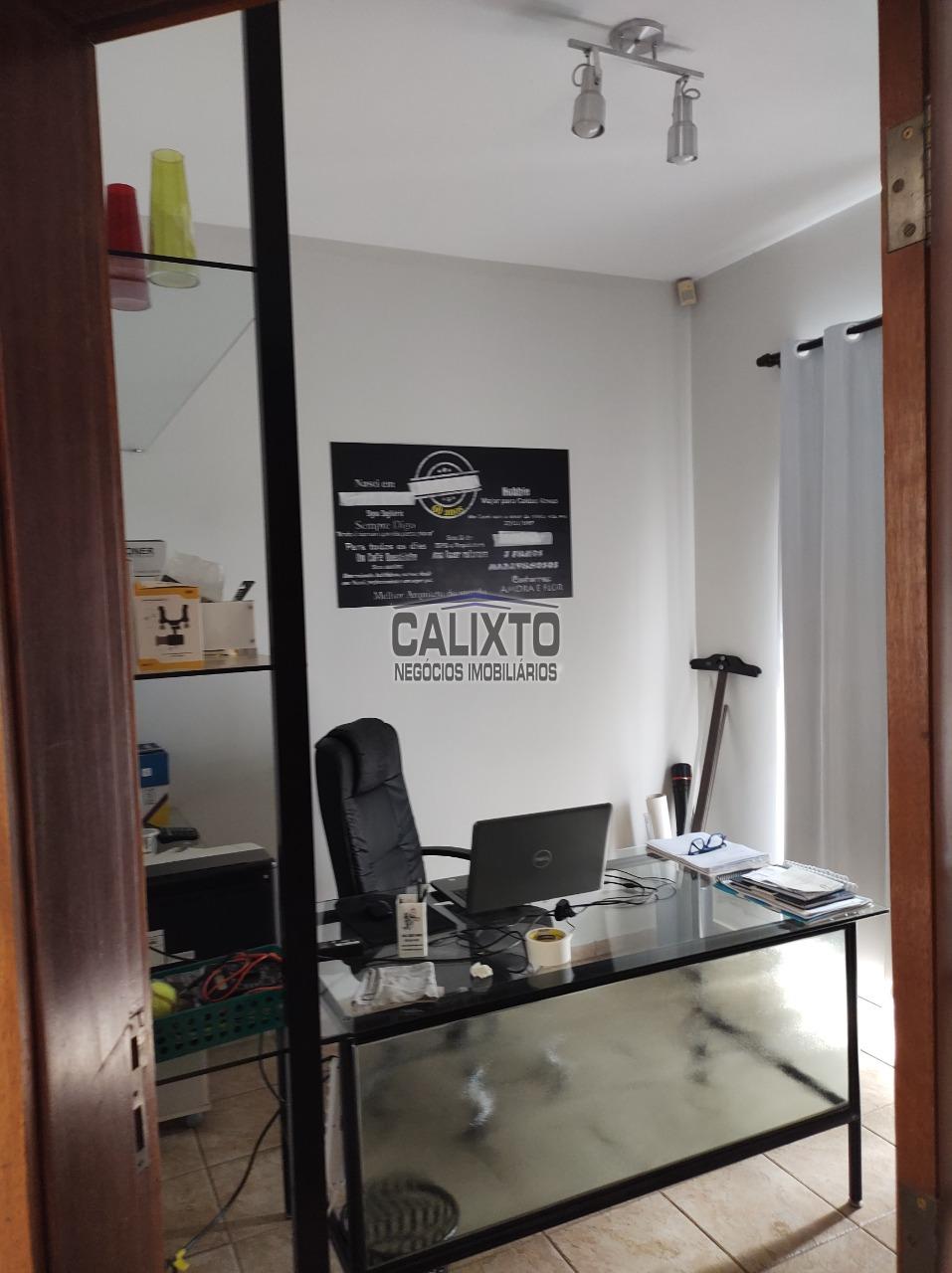 CASA BAIRRO  MORADA DA COLINA