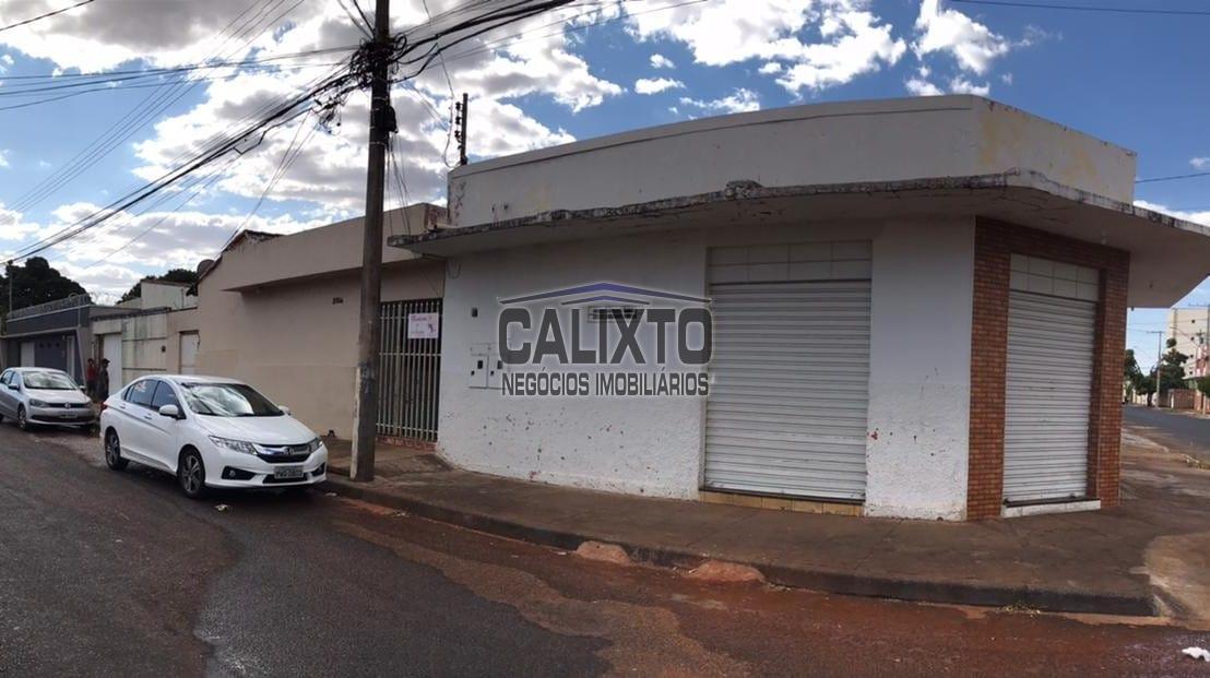CASA BAIRRO MARTA HELENA