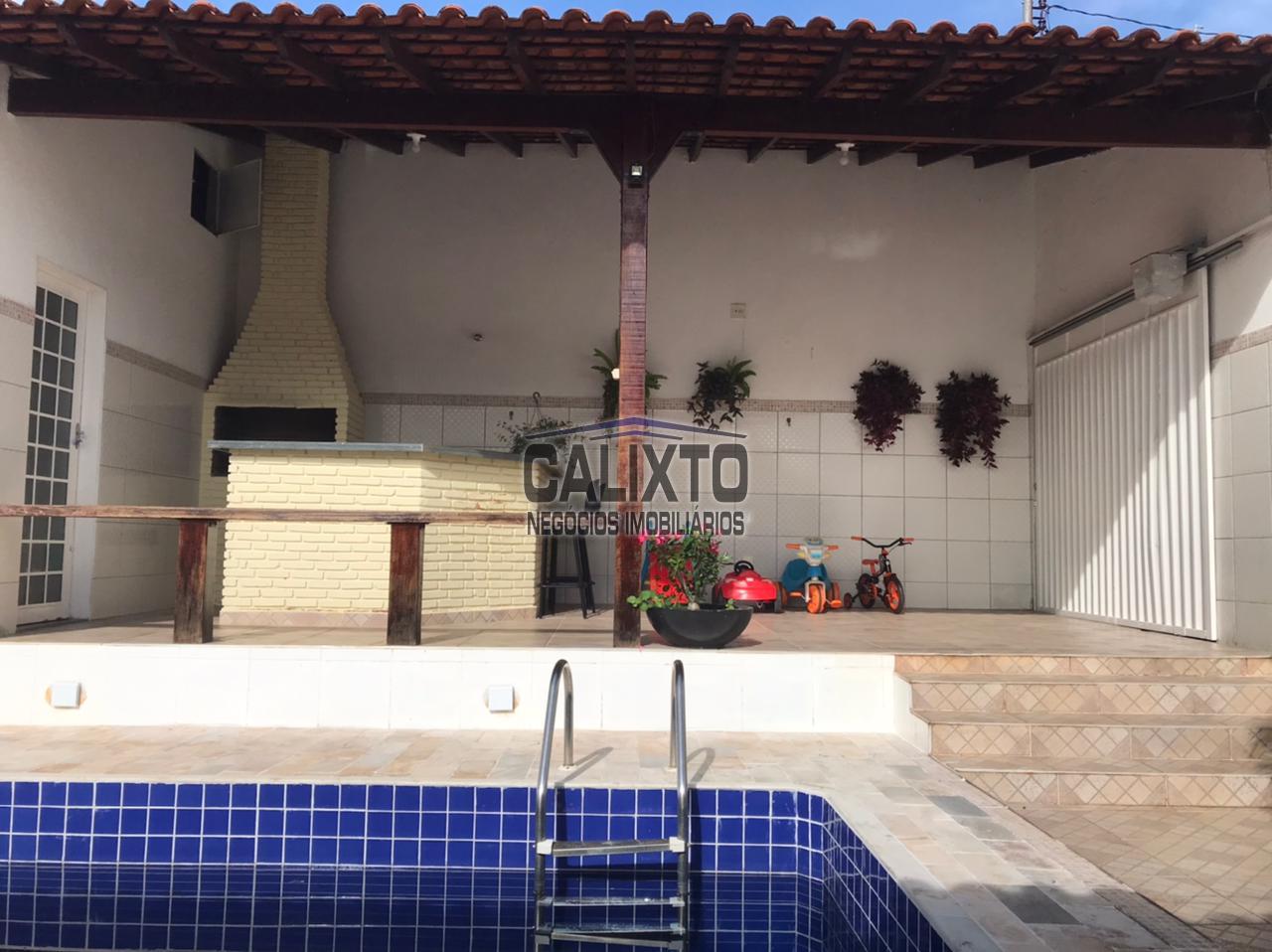CASA BAIRRO CIDADE JARDIM