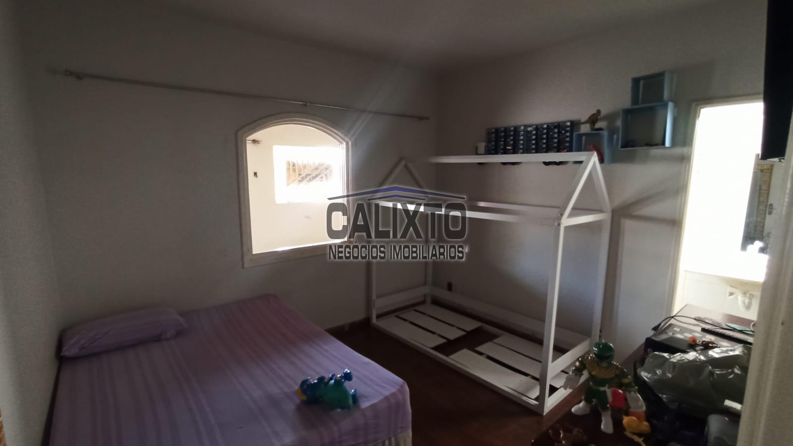 CASA BAIRRO  NOSSA SENHORA DAS GRAÇAS