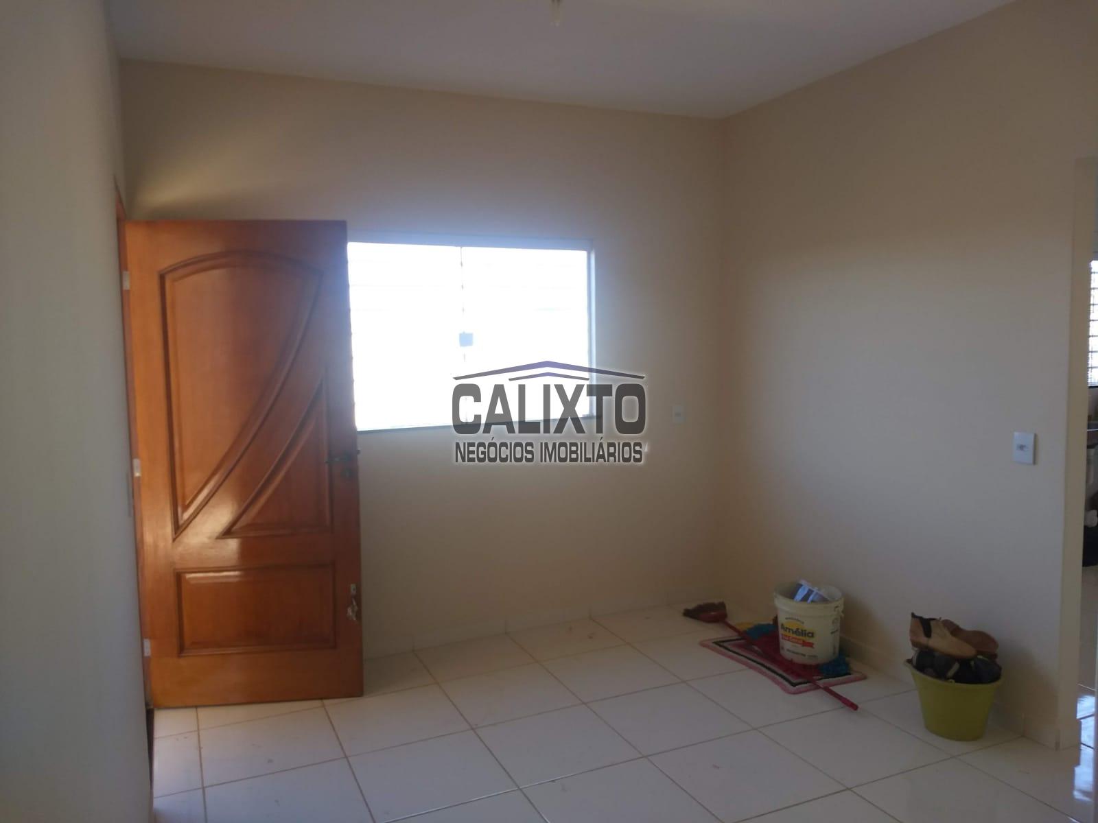 CASA BAIRRO NOVO MUNDO
