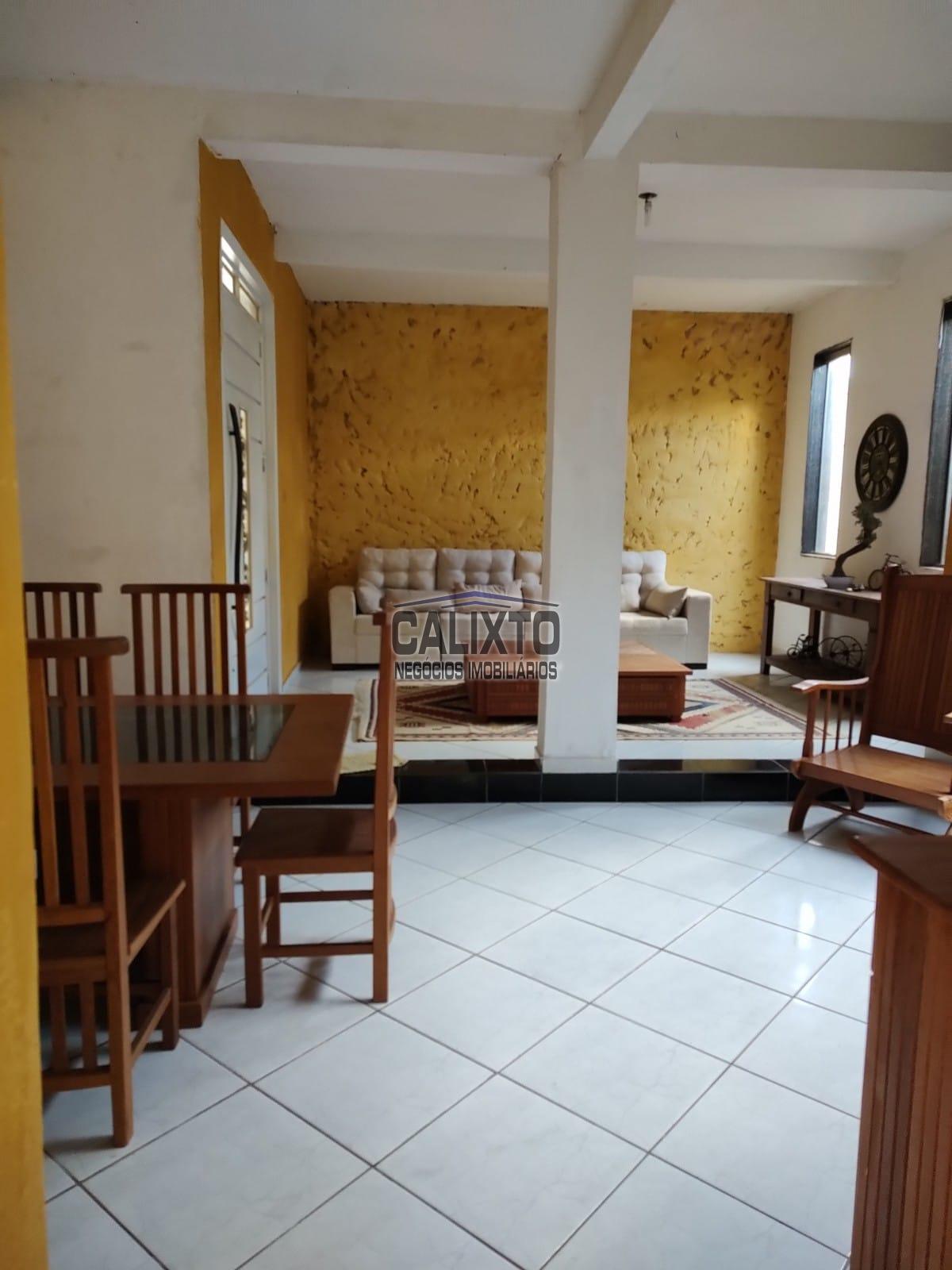 SOBRADO BAIRRO LARANJEIRAS