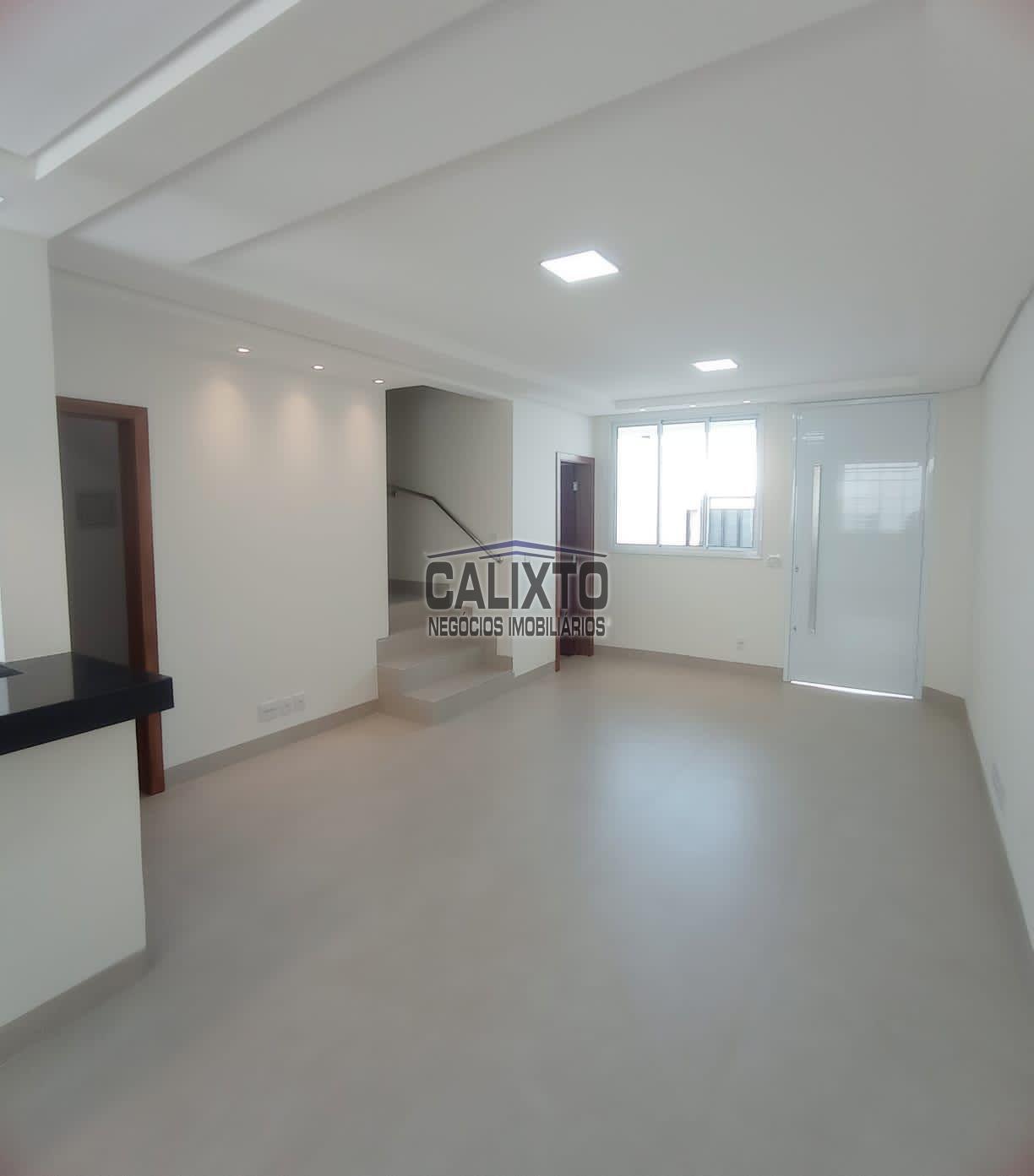 SOBRADO BAIRRO GRAND VILLE