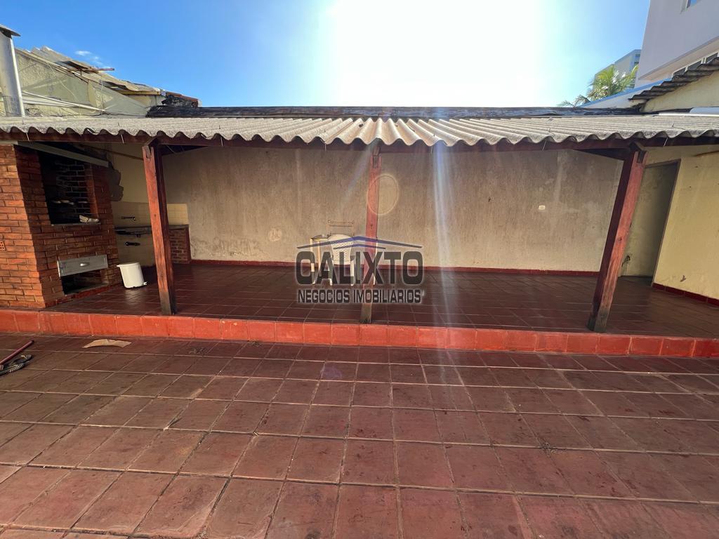 CASA BAIRRO BRASIL