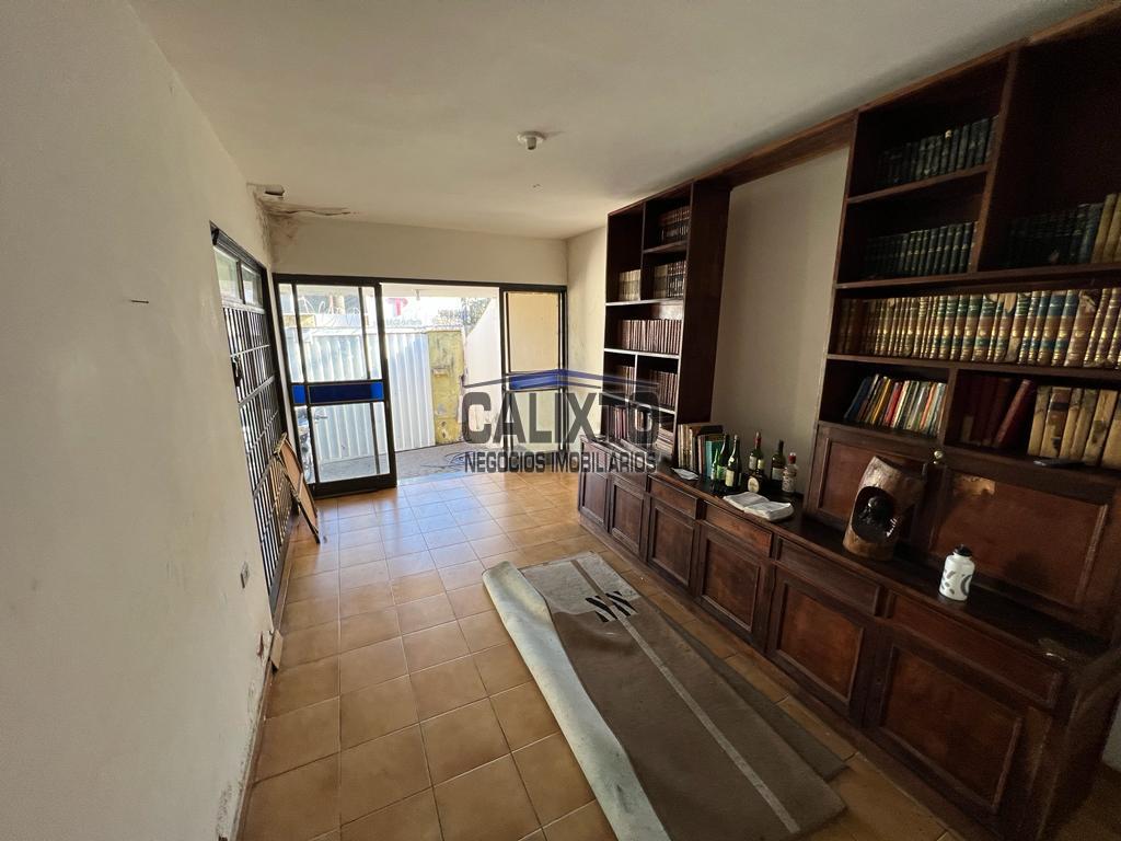 CASA BAIRRO BRASIL