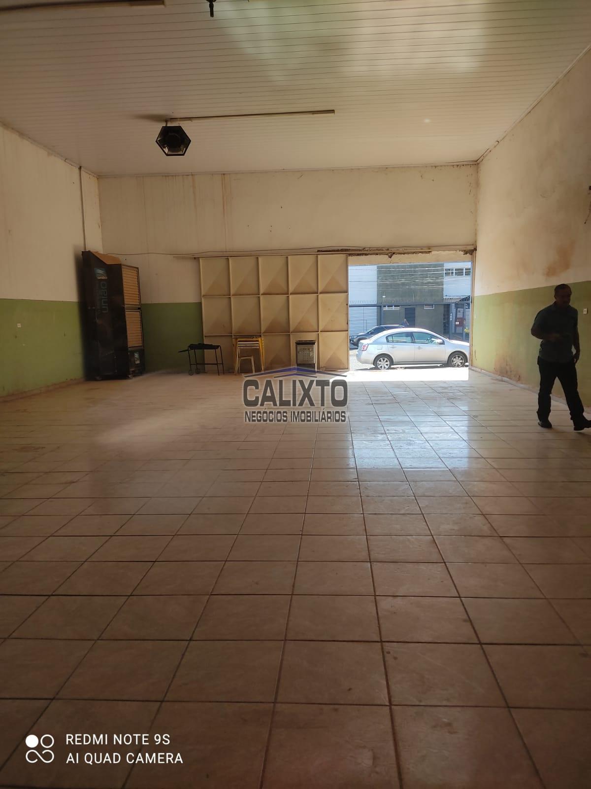 BARRACÃO BAIRRO  JARDIM INCONFIDENCIA