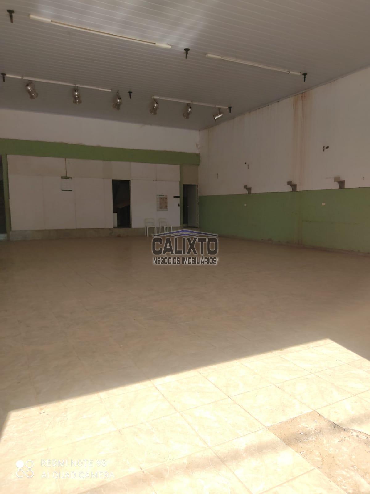 BARRACÃO BAIRRO  JARDIM INCONFIDENCIA