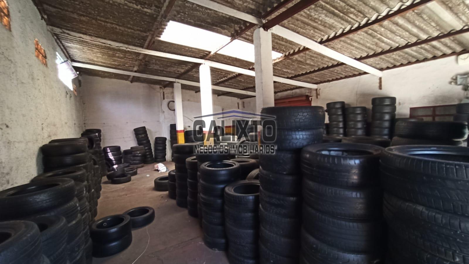 BARRACÃO BAIRRO CARAJÁS