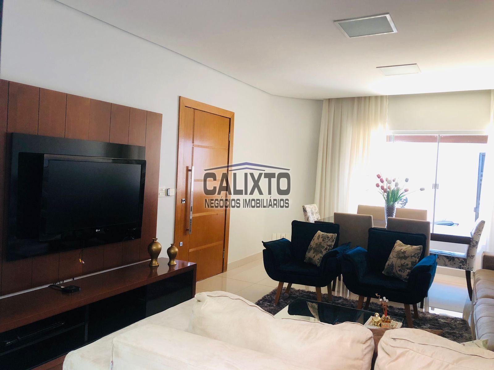 CASA BAIRRO PLANALTO