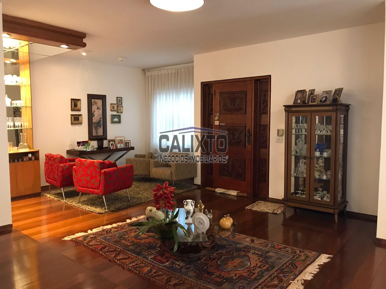 CASA BAIRRO MORADA DA COLINA