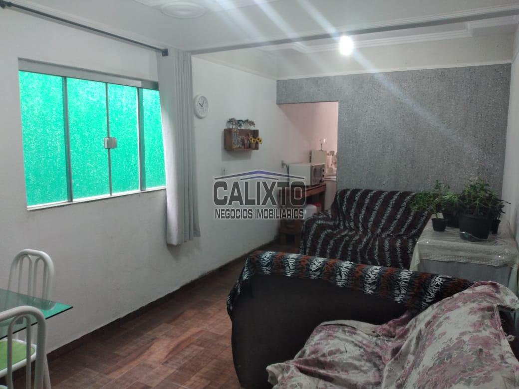 CASA BAIRRO CANAÃ
