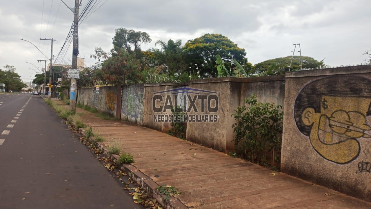 TERRENO BAIRRO DANIEL FONSECA