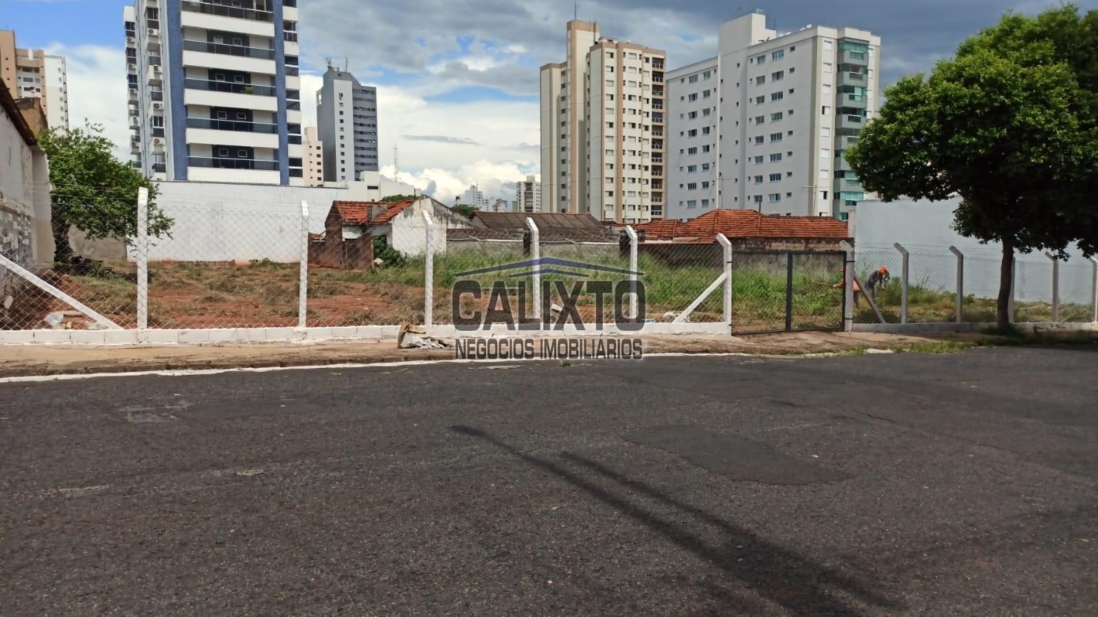 TERRENO BAIRRO OSVALDO REZENDE