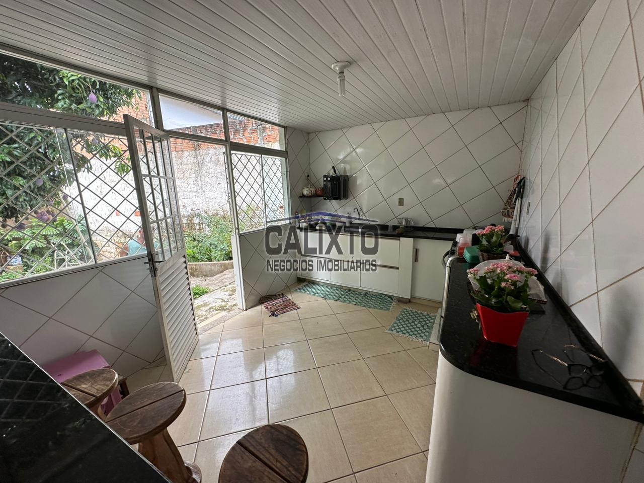 CASA BAIRRO DANIEL FONSECA