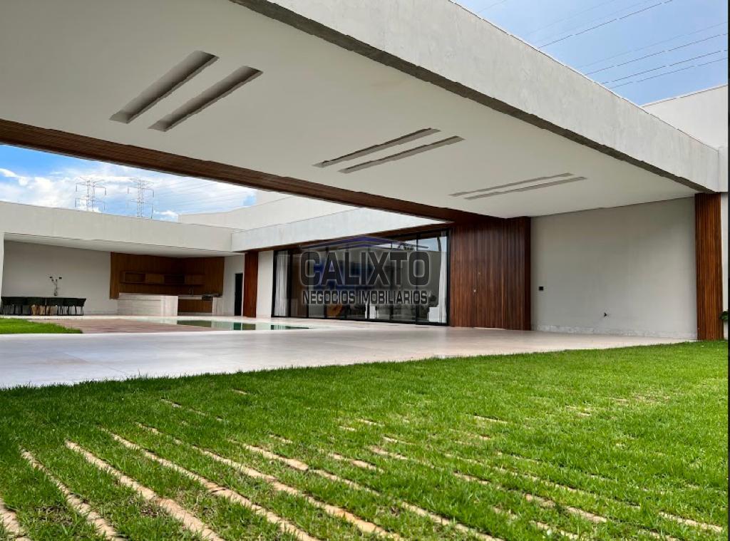 CASA CONDOMÍNIO GOLDEN VILLAGE