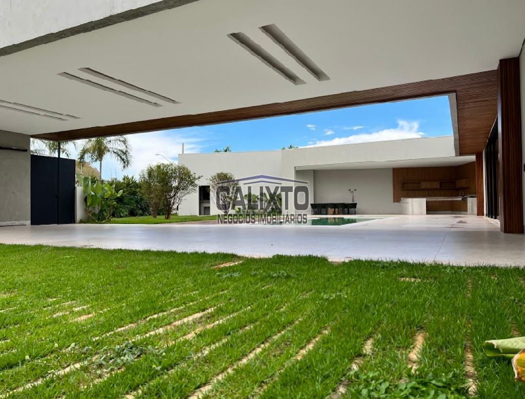 CASA CONDOMÍNIO GOLDEN VILLAGE