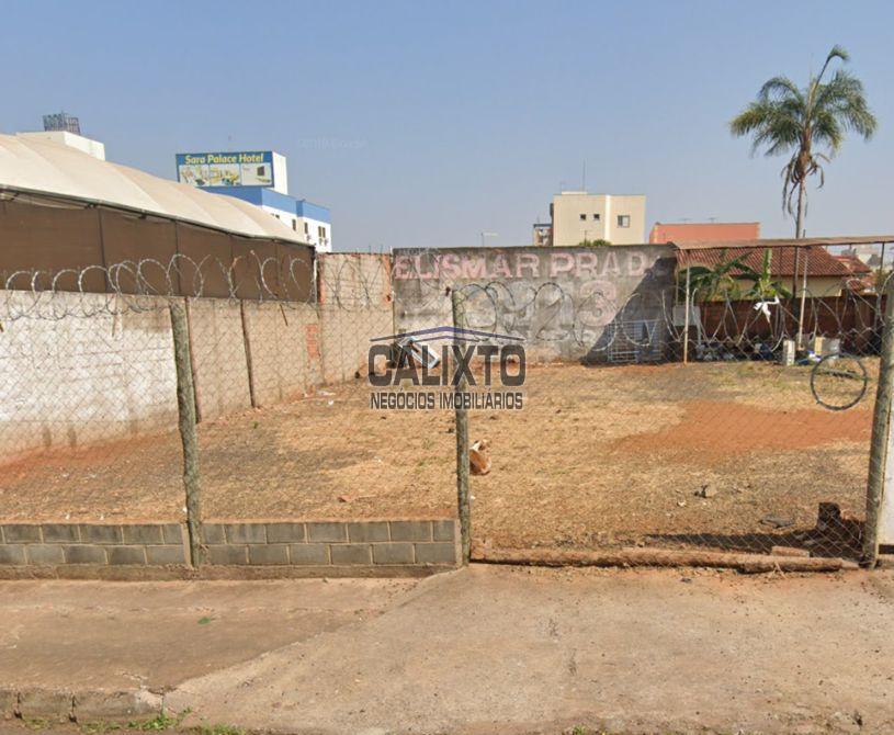TERRENO BAIRRO SANTA MÔNICA