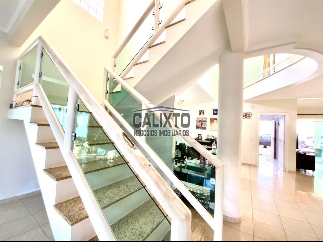 CASA COMERCIAL BAIRRO JARDIM KARAIBA