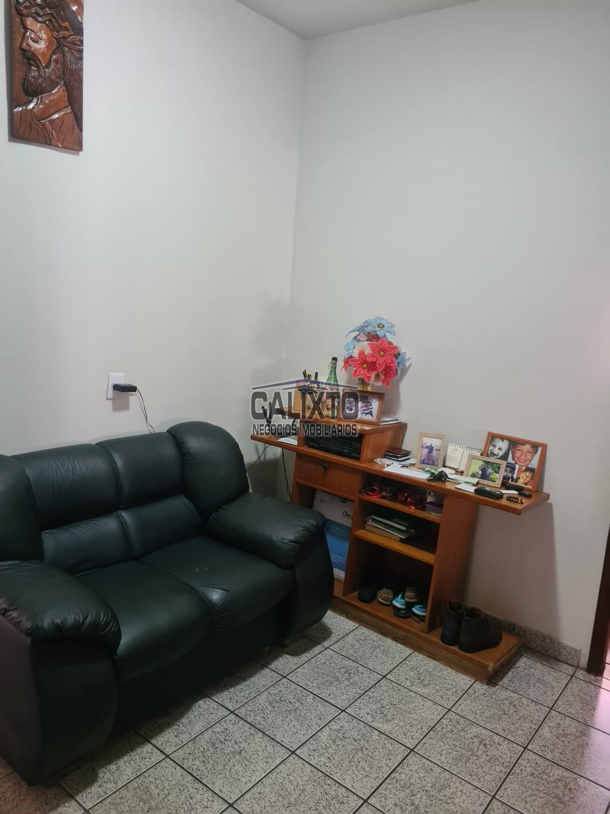 CASA BAIRRO JARAGUA