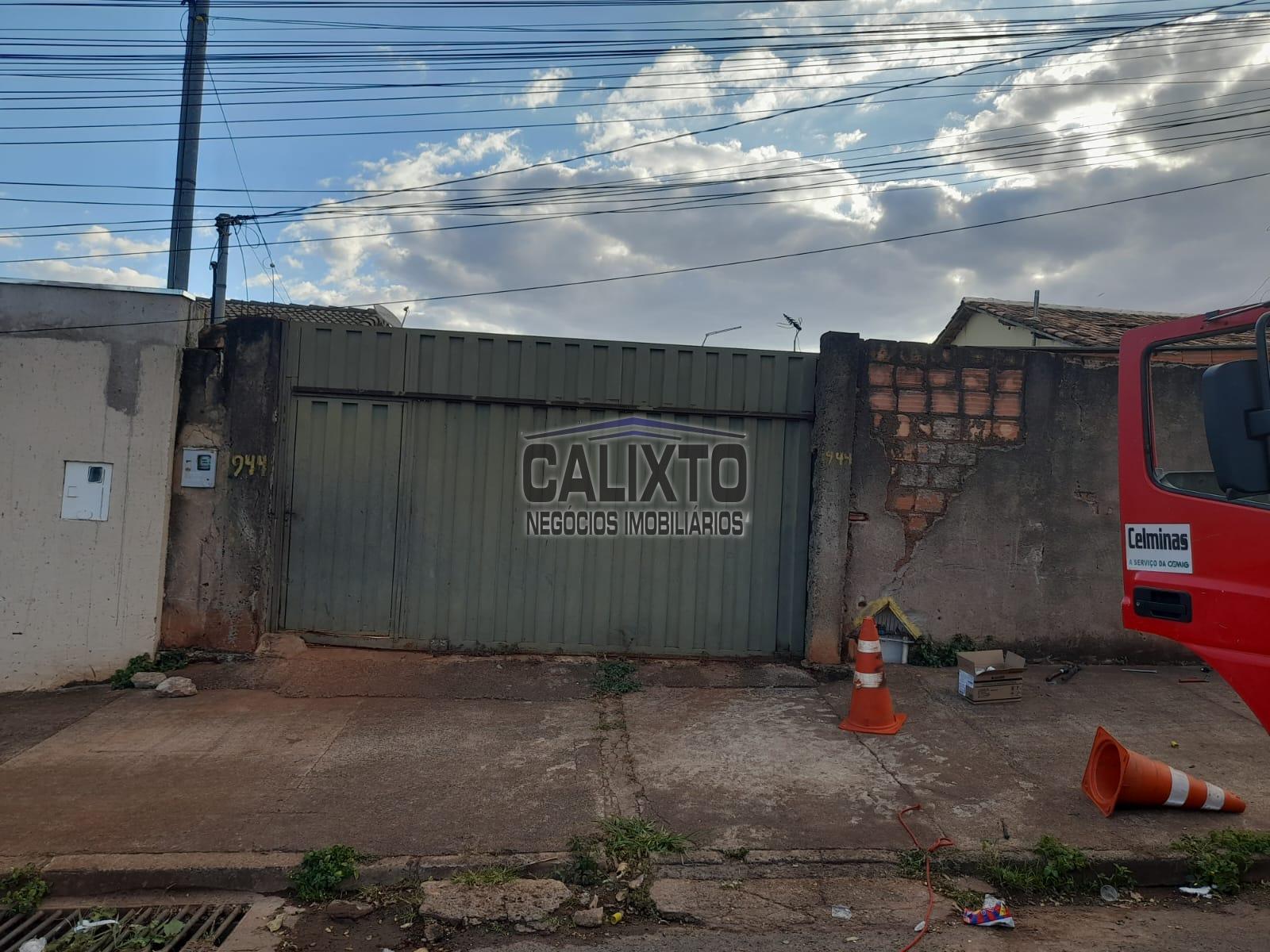 TERRENO BAIRRO LARANJEIRAS