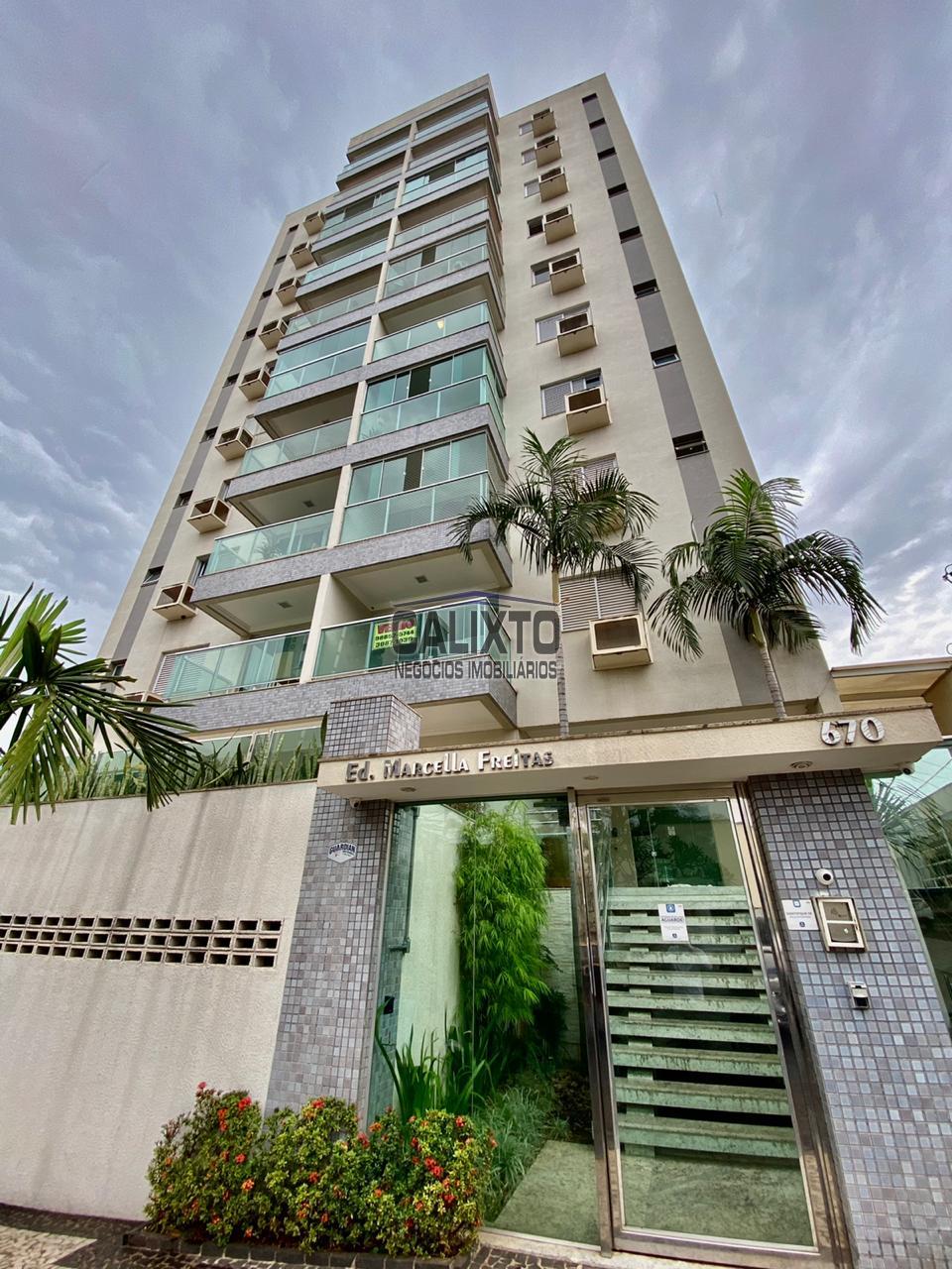 Apartamento com 4 dormitórios à venda, TABAJARAS, UBERLANDIA - MG