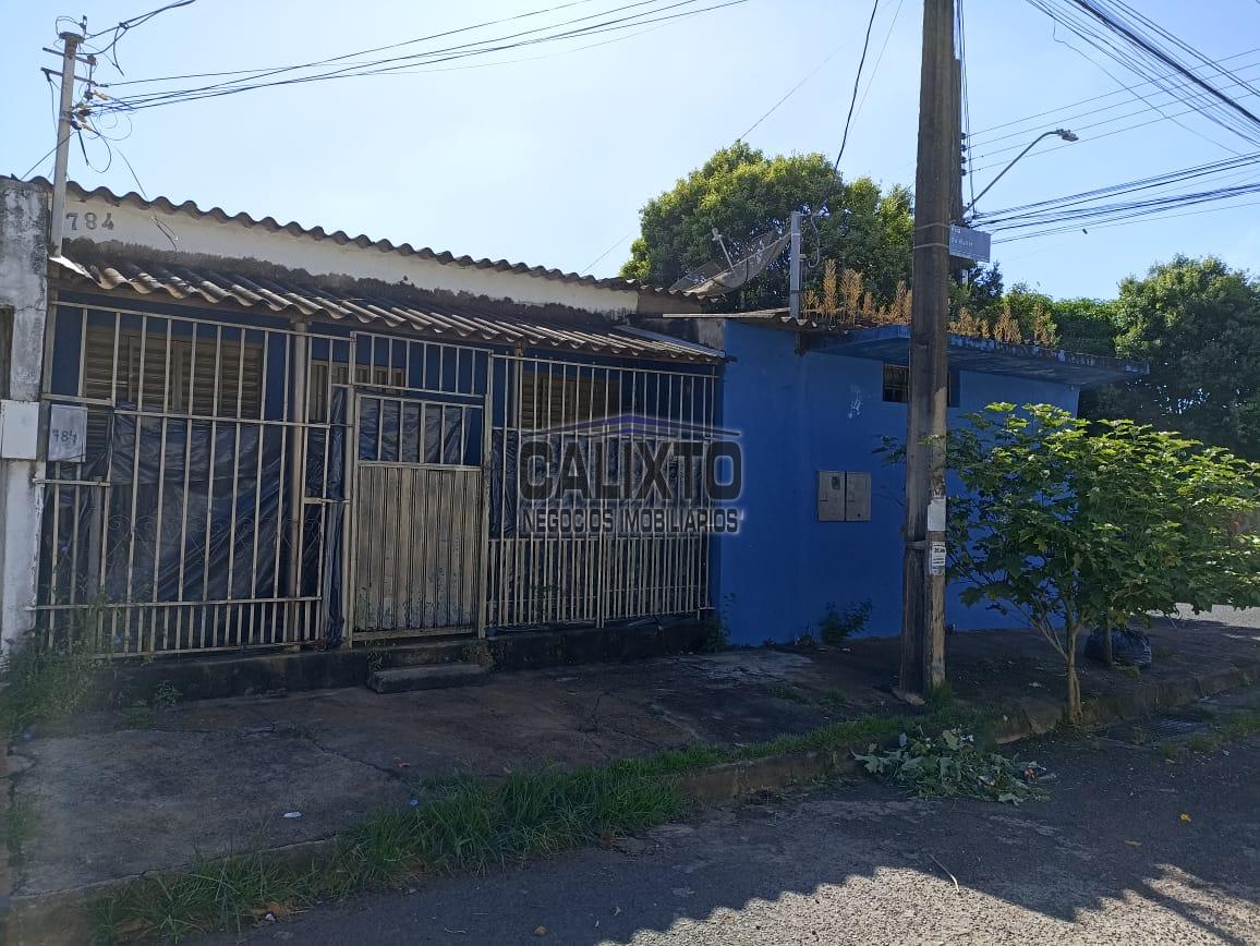 CASA COLONIA BAIRRO GUARANI