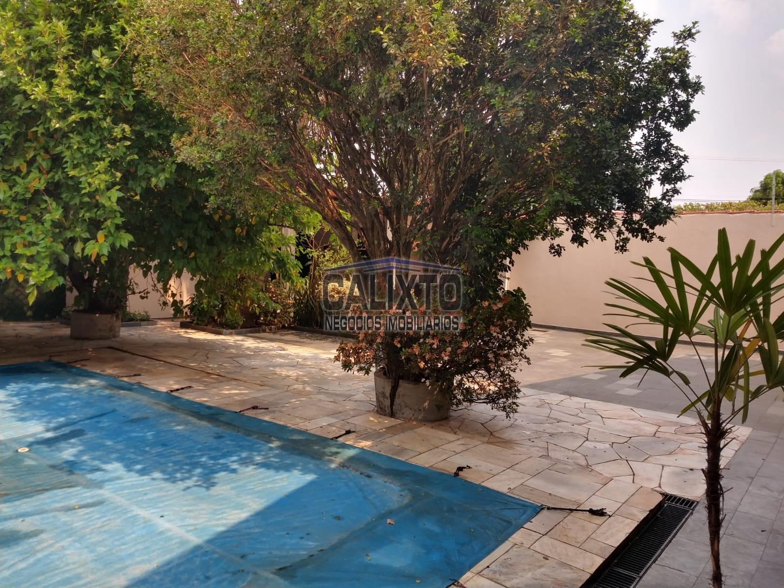 CASA BAIRRO TIBERY