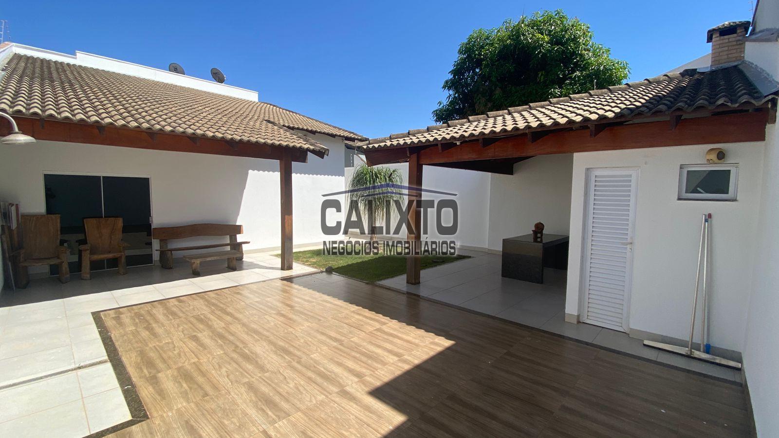 CASA BAIRRO NOVO MUNDO