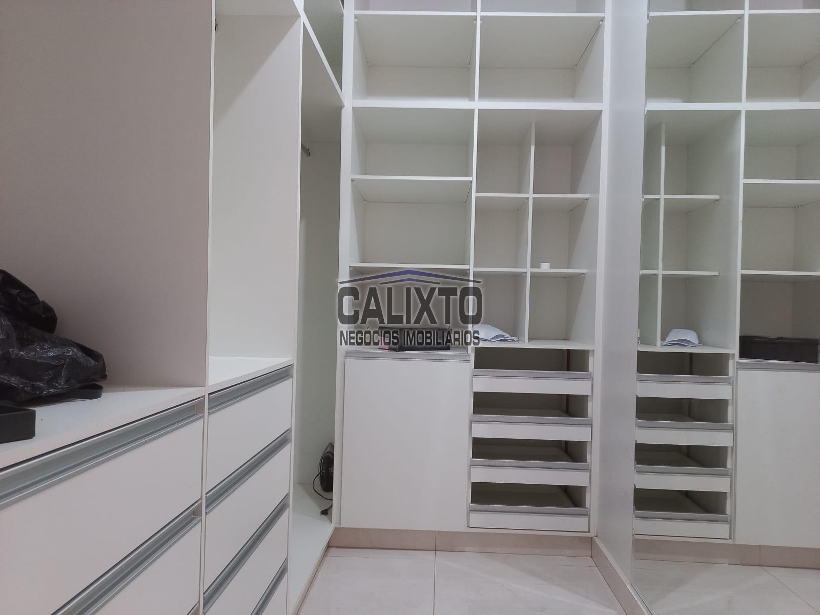 CASA EM CONDOMINIO BAIRRO JARDIM HOLANDA