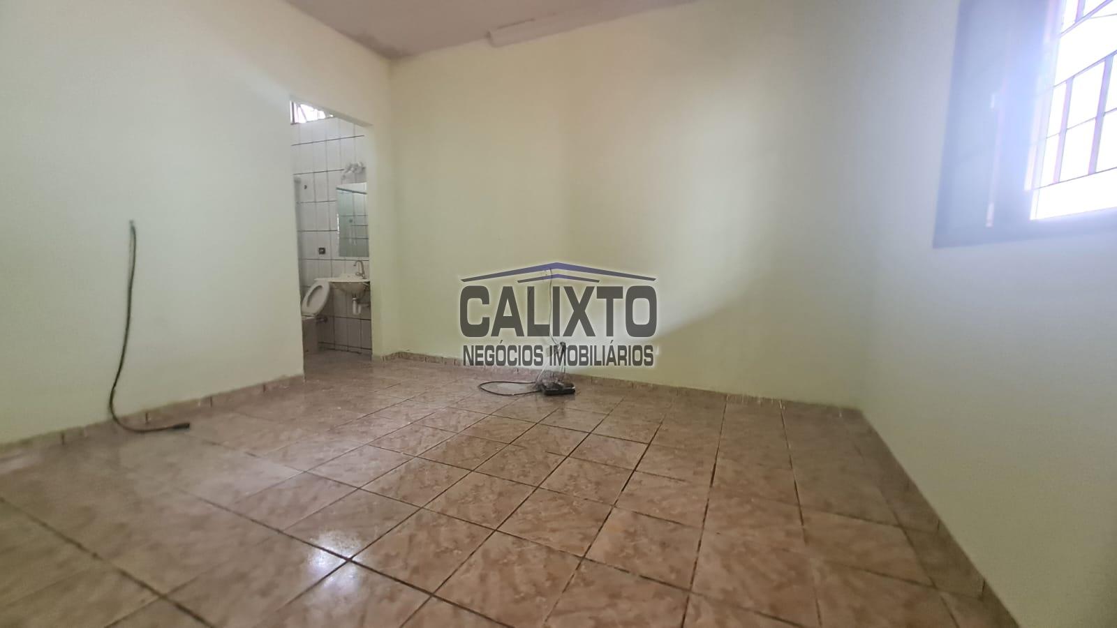CASA BAIRRO OSVALDO REZENDE