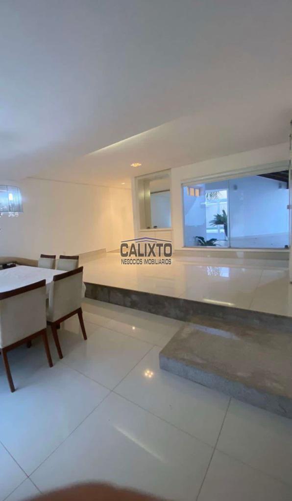 CASA BAIRRO JARDIM KARAIBA