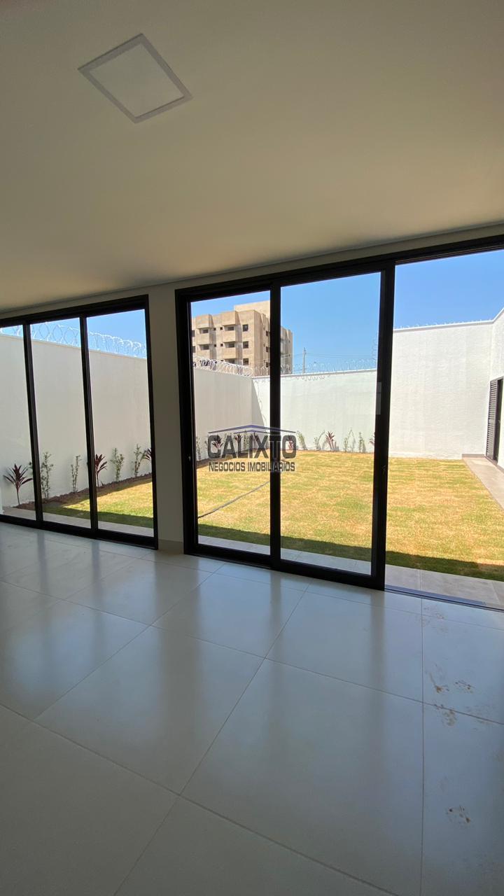CASA BAIRRO NOVO MUNDO