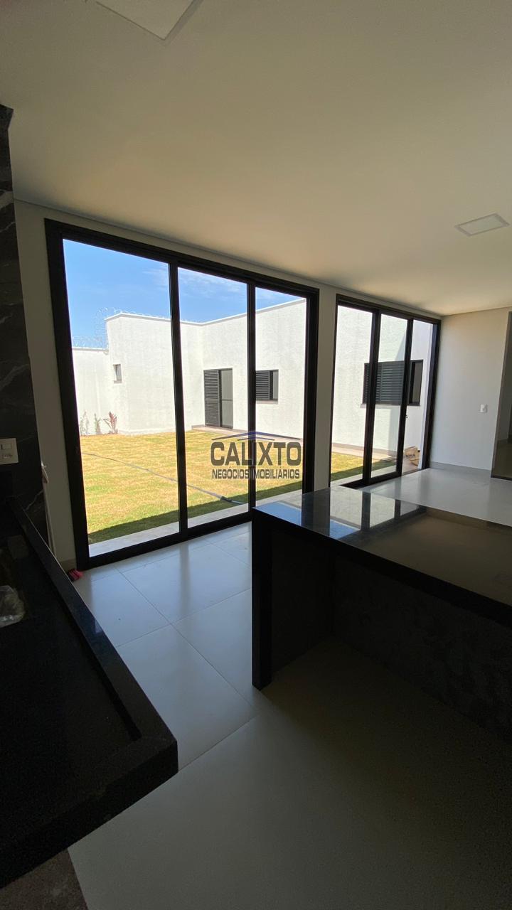 CASA BAIRRO NOVO MUNDO