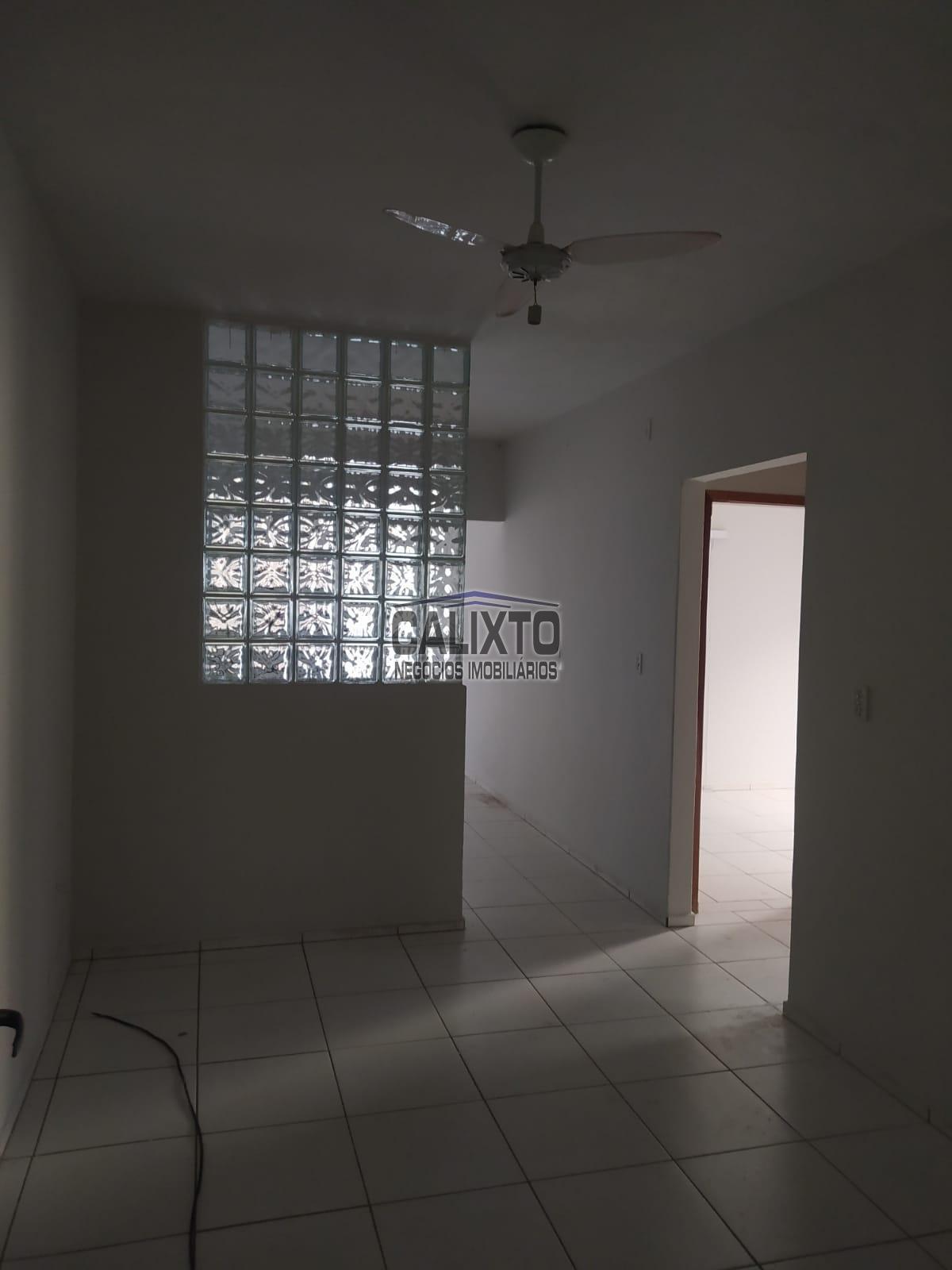 CASA BAIRRO CANAÃ