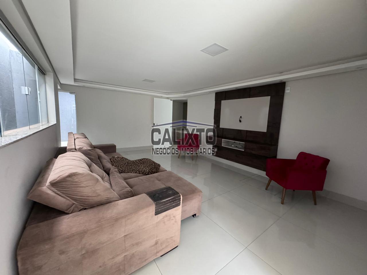 CASA BAIRRO BRASIL