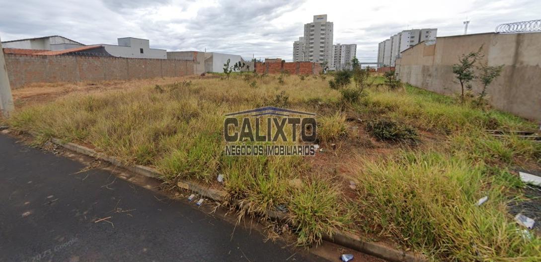 TERRENO BAIRRO FLAMBOYANT