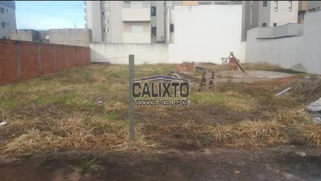 TERRENO BAIRRO NOVO MUNDO