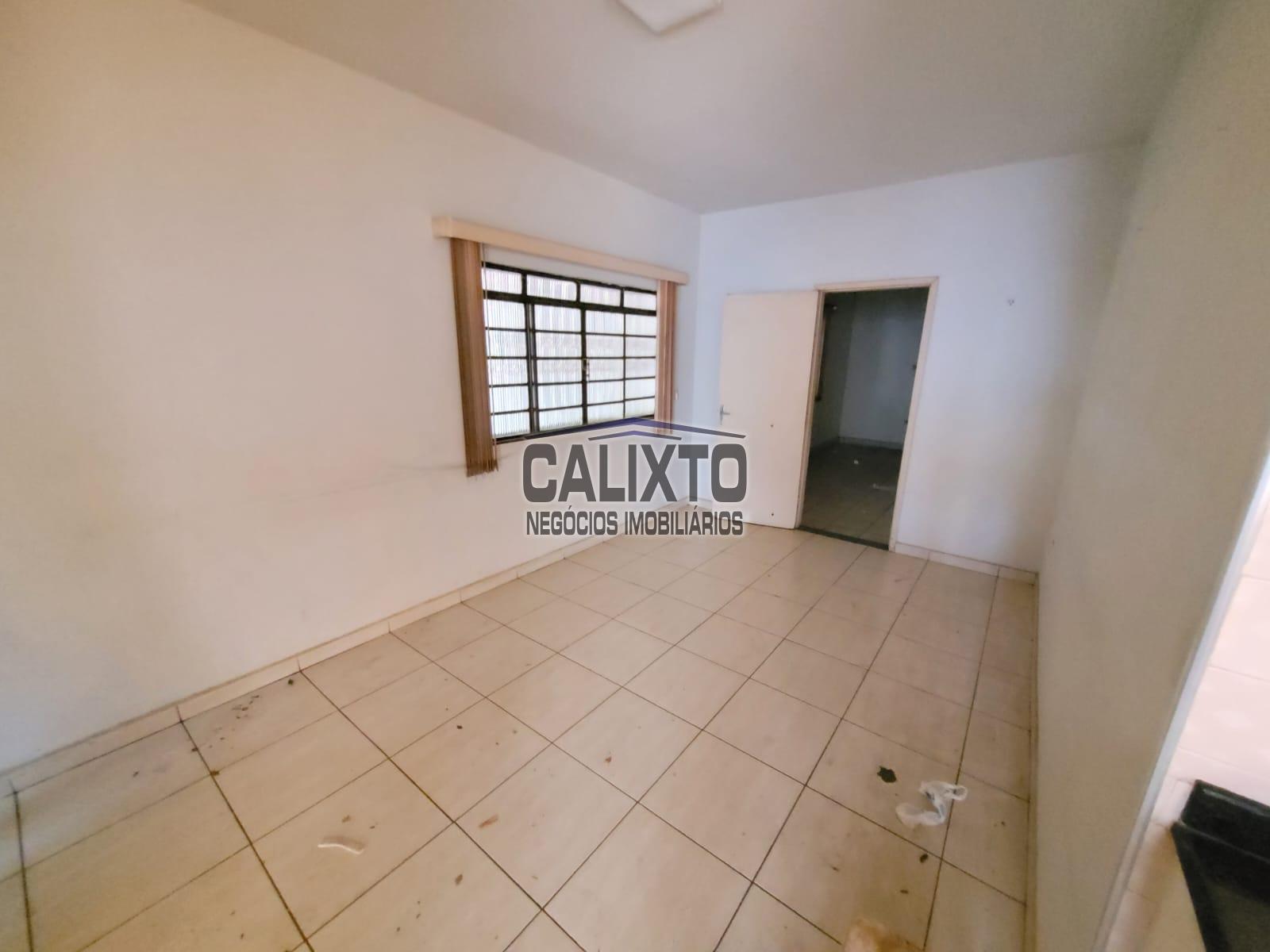 CASA BAIRRO OSVALDO REZENDE