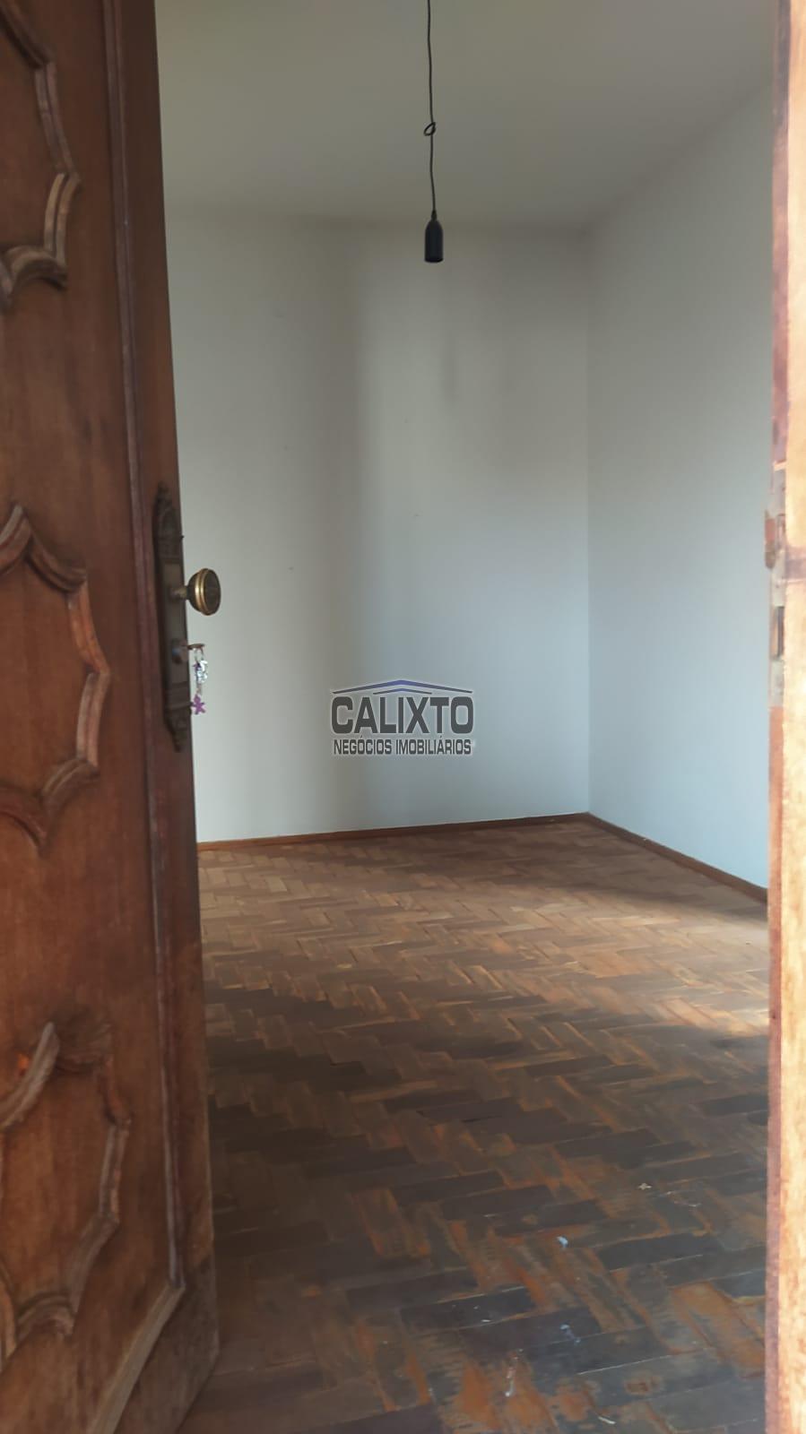 CASA BAIRRO CAZECA