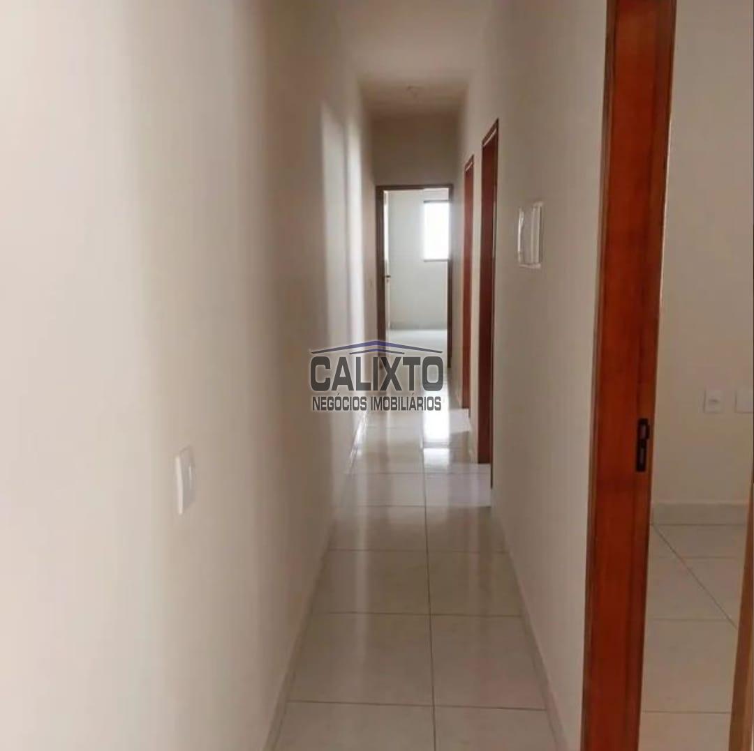 CASA BAIRRO LARANJEIRAS