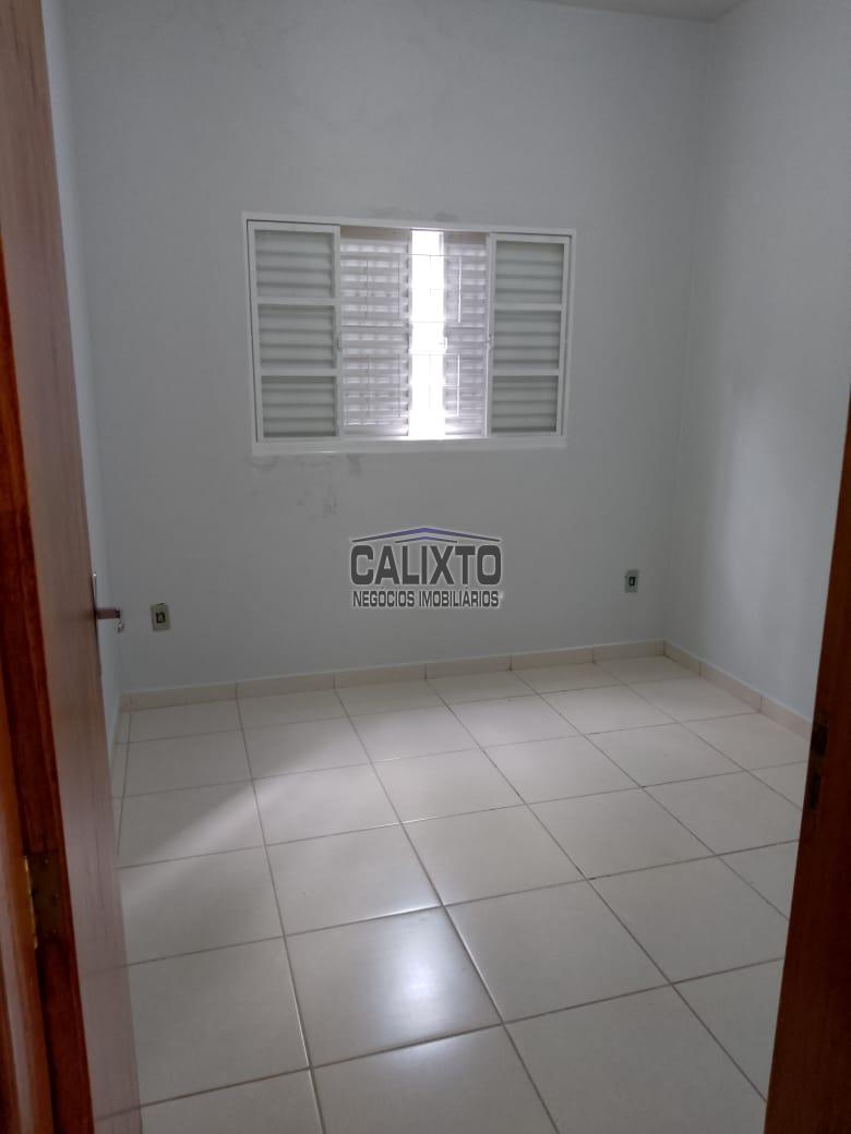 CASA BAIRRO CANAÃ