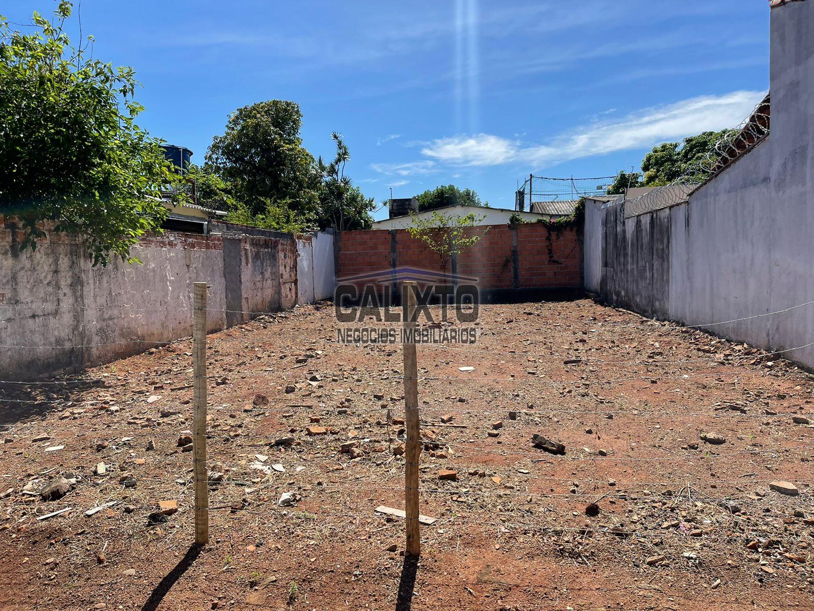 TERRENO BAIRRO VIGILATO PEREIRA