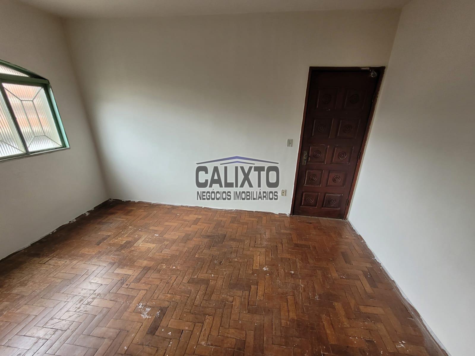 CASA BAIRRO OSVALDO REZENDE