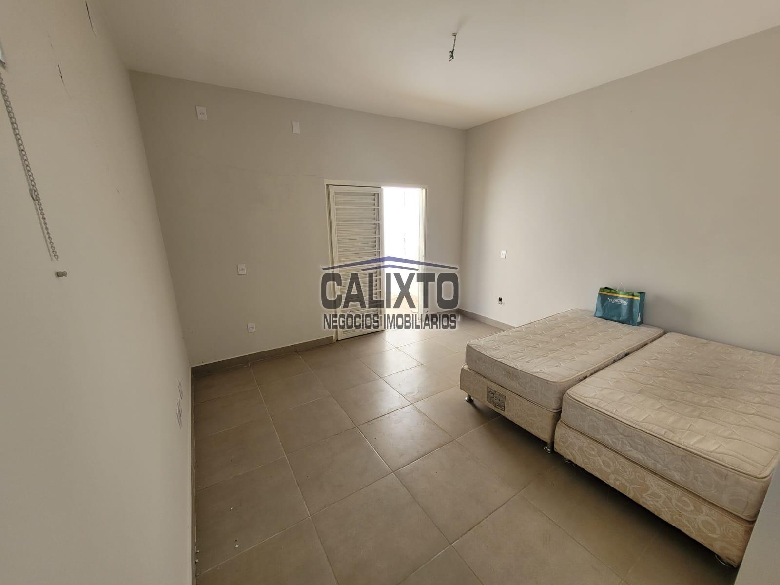 CASA BAIRRO LARANJEIRAS