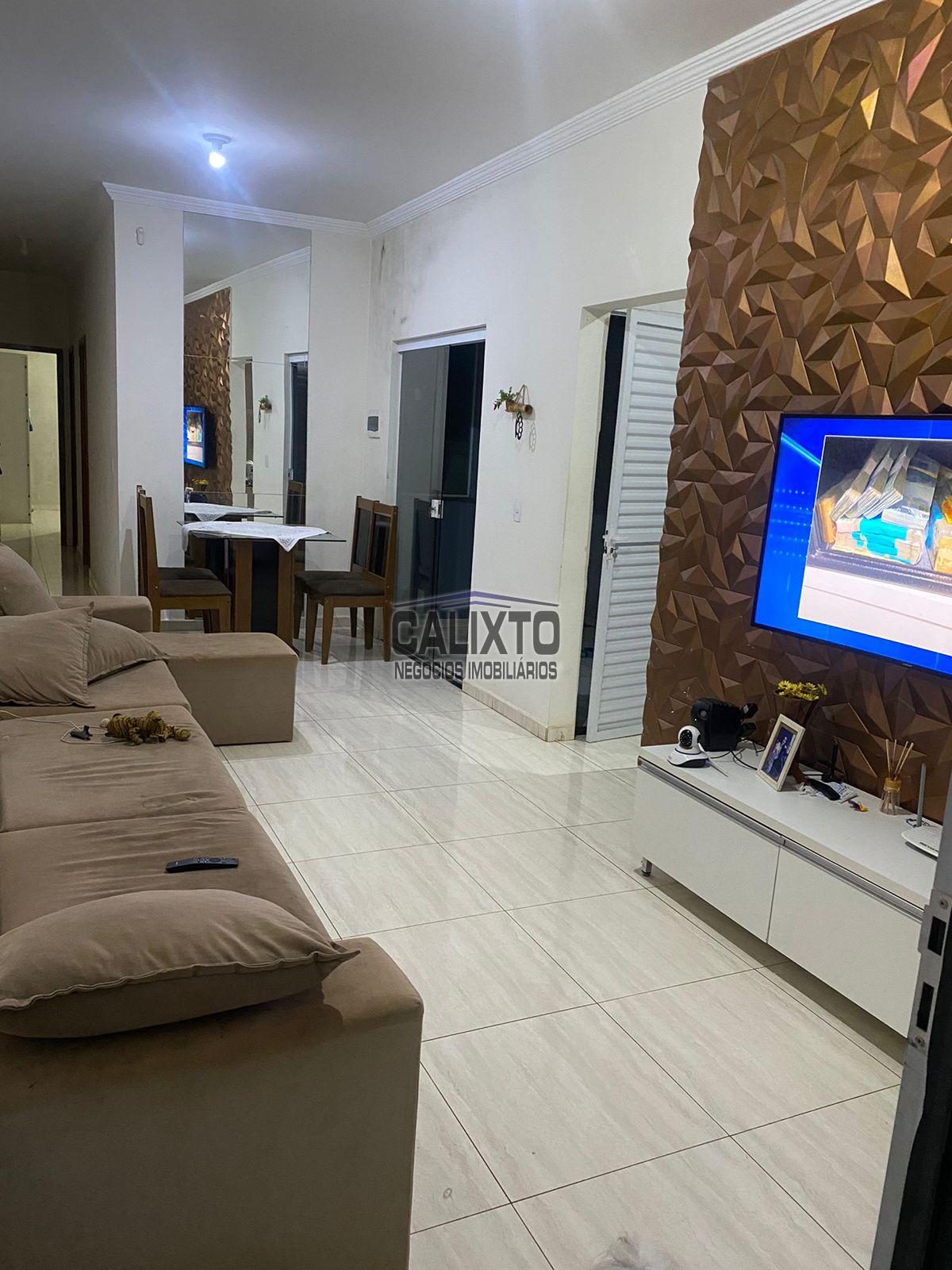 CASA BAIRRO JARDIM SUCUPIRA