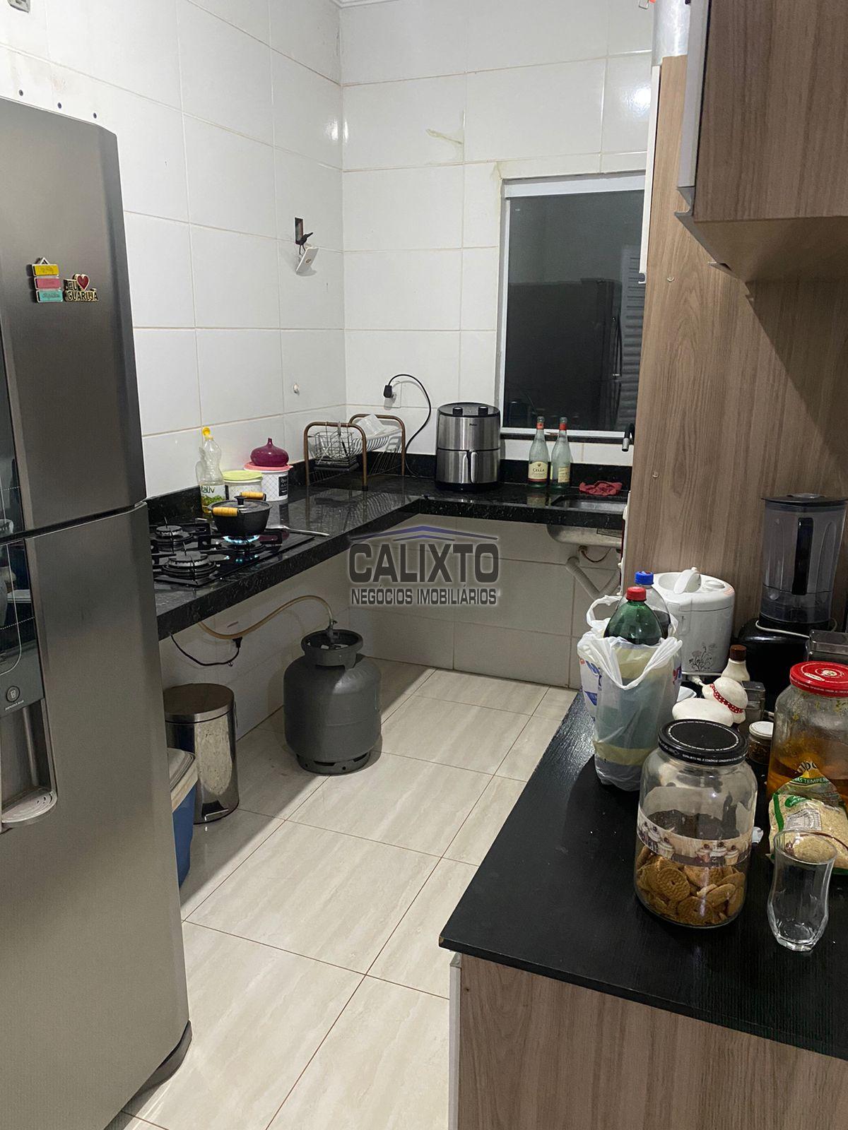 CASA BAIRRO JARDIM SUCUPIRA