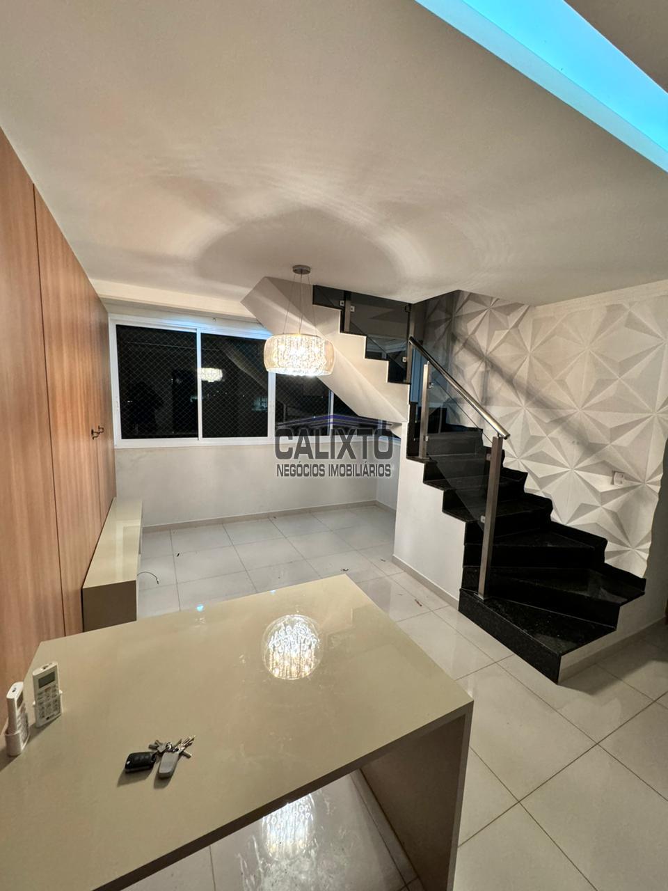 COBERTURA DUPLEX BAIRRO NOVO MUNDO