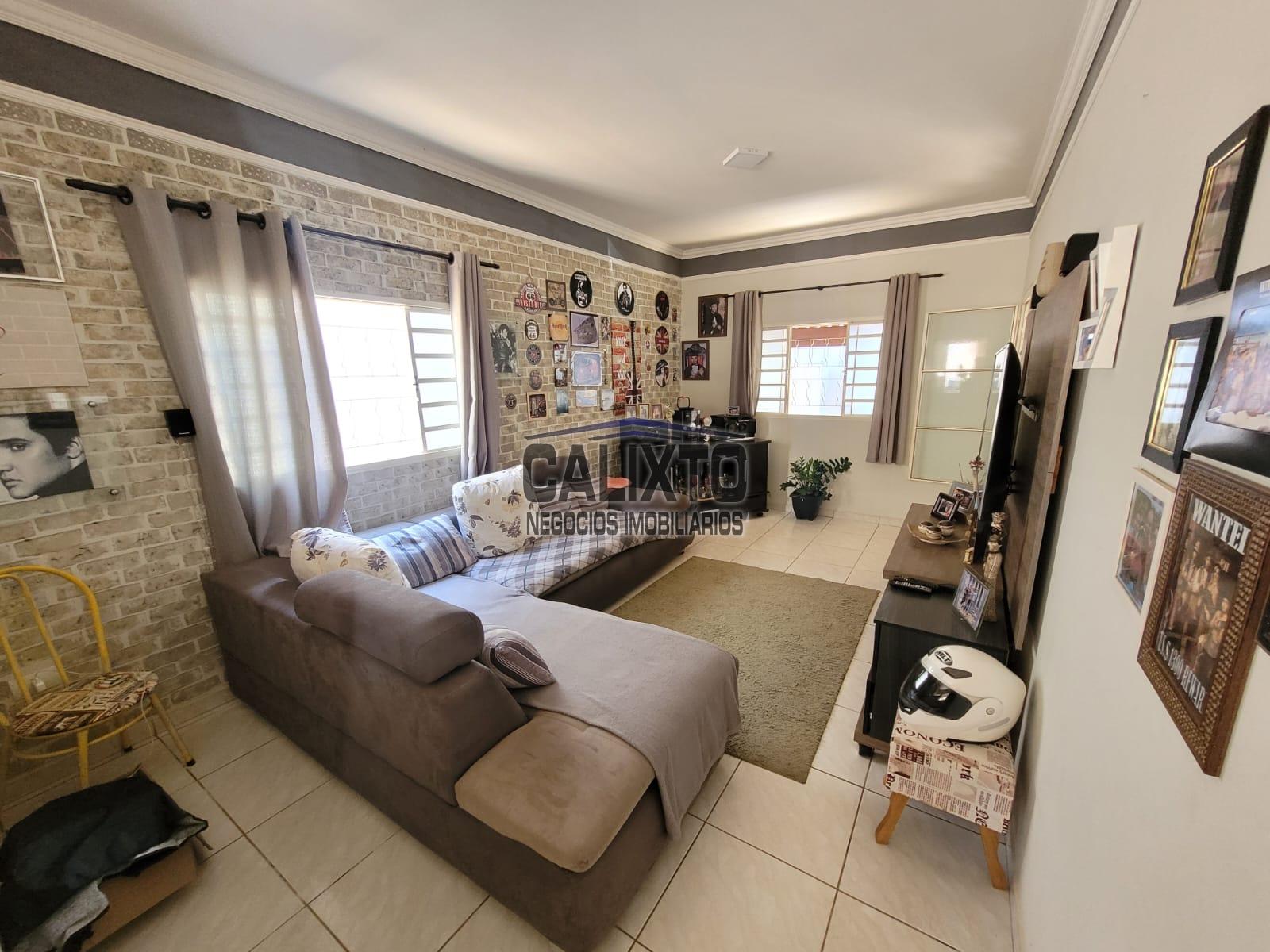 CASA BAIRRO JARDIM AMÉRICA